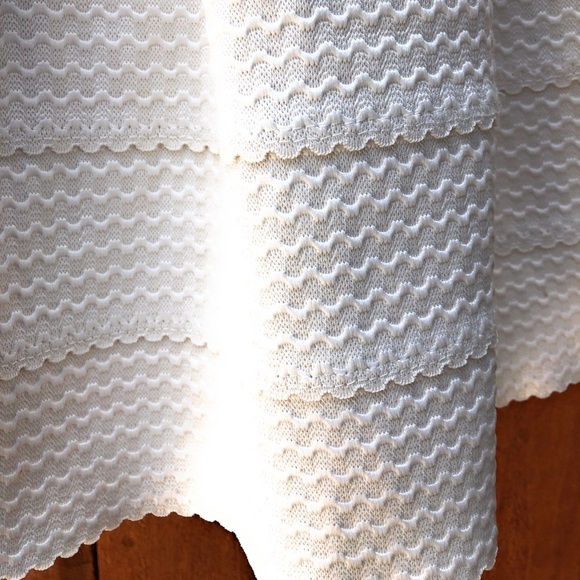 Honey Punch A-Line Bandage Skirt White - Picture 3 of 9